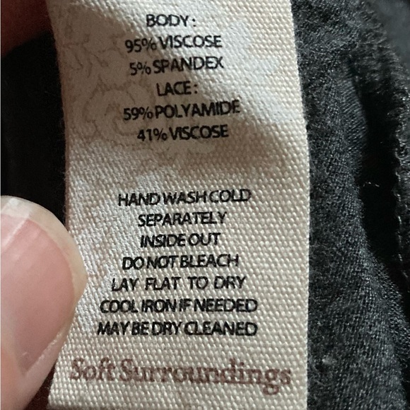 Soft Surroundings Lace Turtleneck Women's Top - Picture 5 of 5